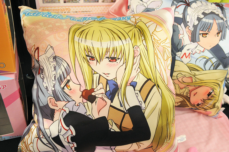 Illustration for article titled Win Prizes Like These at Japanese Arcades